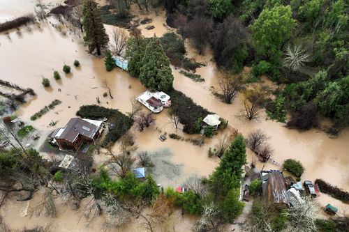 60.000 gia đình và doanh nghiệp ở California mất điện