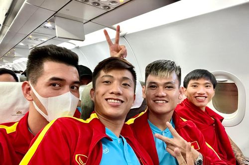 Tuyển Việt Nam đã về tới TP.HCM