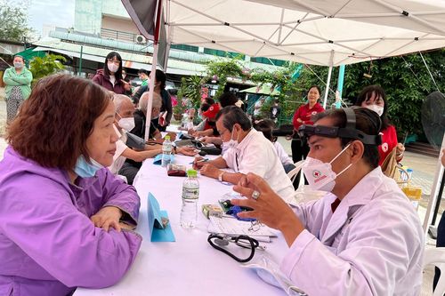 1.000 phần quà tặng người dân khó khăn ở Thành phố Hồ Chí Minh