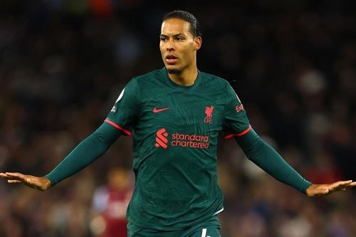 Klopp 'sốc' khi bất ngờ mất Van Dijk trong một tháng
