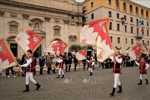 Italy: Thủ đô Rome vui đón lễ hội truyền thống Befana trở lại