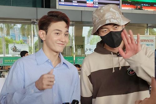 Chủ nhân 'hit' Way Back Home hội ngộ tân binh Vpop Roy Nguyễn, visual khiến hội chị em 'đổ gục'
