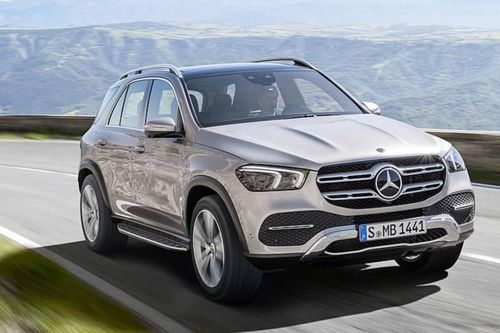 Mercedes triệu hồi hơn 300.000 xe do rủi ro chết máy
