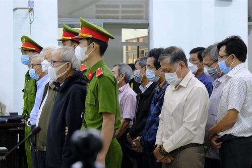 13 cựu quan chức tỉnh Khánh Hòa bị phạt tù vì gây thất thoát, lãng phí tài sản Nhà nước