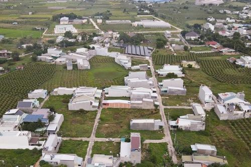 Ngăn chặn giao dịch nhiều thửa đất do liên quan sai phạm về đất đai ở Bình Thuận