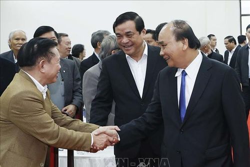 Chủ tịch nước gặp các cán bộ cấp cao, tướng lĩnh đã nghỉ hưu
