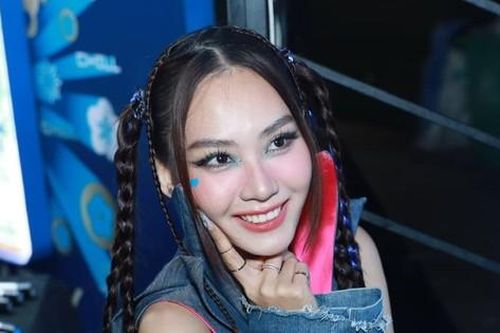 Bị soi khoảnh khắc bung xõa, Hoa hậu Mai Phương giải thích thế nào mà được khen?