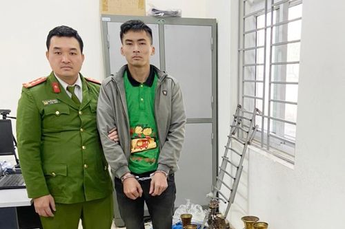 Gã thanh niên và hàng chục 'phi vụ' đột nhập đình, đền, chùa
