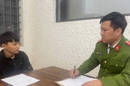 Bắt đối tượng đột nhập xe ô tô trộm tài sản