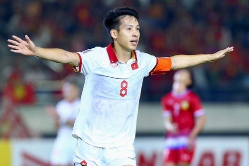 Hùng Dũng tiếp tục tỏa sáng trước Indonesia