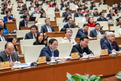 Bệnh viện công lập phải niêm yết giá khám chữa bệnh theo yêu cầu