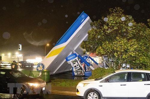 Bang California của Mỹ tiếp tục hứng chịu trận bão lớn