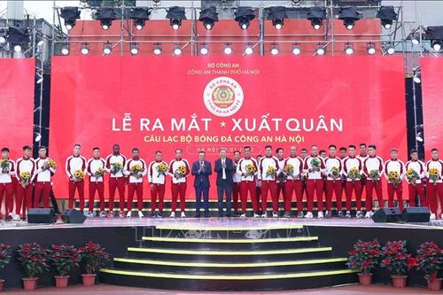 Bộ trưởng Tô Lâm dự Lễ ra mắt và xuất quân của Câu lạc bộ bóng đá Công an Hà Nội
