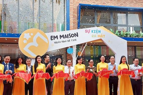 Khánh thành Trường Mầm non Ngôi nhà bé con - Em Maison Preschool Cần Thơ