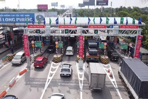 Hoàn thành thu phí không dừng ETC sau nhiều năm lỡ hẹn, doanh thu VEC tăng mạnh gần 40%