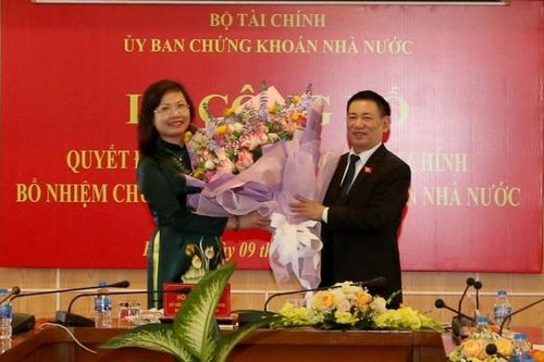 Bộ trưởng Hồ Đức Phớc gửi '10 chữ vàng' cho tân Chủ tịch Ủy ban Chứng khoán Nhà nước