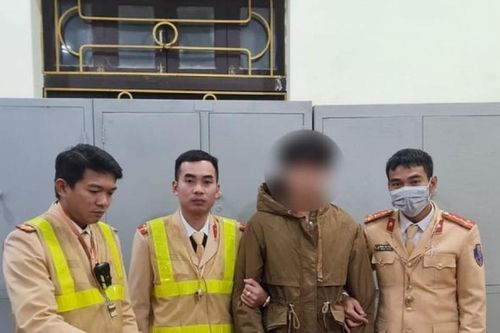 Phát hiện nhiều học sinh mua nguyên liệu để tự chế pháo nổ