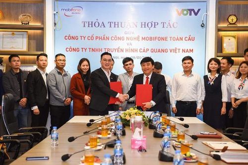 Công ty TNHH Truyền hình Cáp quang Việt Nam ký thỏa thuận hợp tác về lĩnh vực viễn thông cùng MobiFone Toàn Cầu