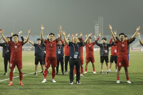 Đội tuyển Việt Nam làm điều chưa từng có trong lịch sử AFF Cup