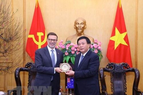 Giám đốc Học viện Chính trị quốc gia Hồ Chí Minh tiếp Đại sứ Australia