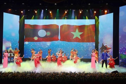 Mối quan hệ tốt đẹp Lào - Việt Nam không ngừng được củng cố và vun đắp