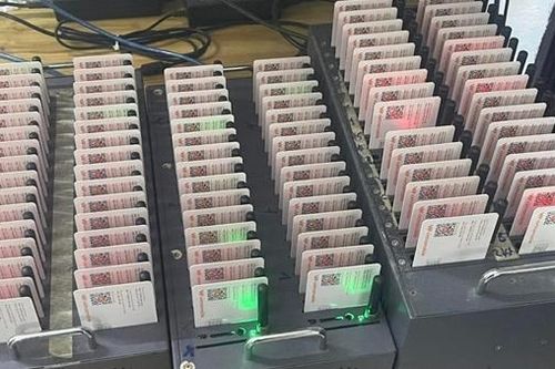 Xử phạt cửa hàng mua bán nhiều 'SIM rác' trái phép