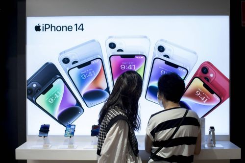 Apple tìm cách loại bỏ nhiều đối tác quan trọng