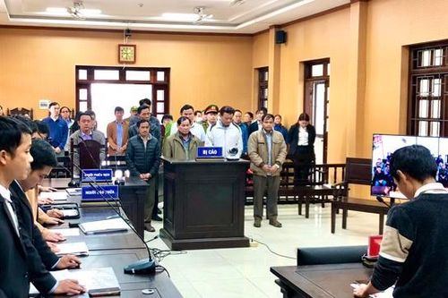Quảng Ngãi: Sai phạm ở thủy điện Đăkrinh, nguyên Bí thư huyện lĩnh 3 năm tù