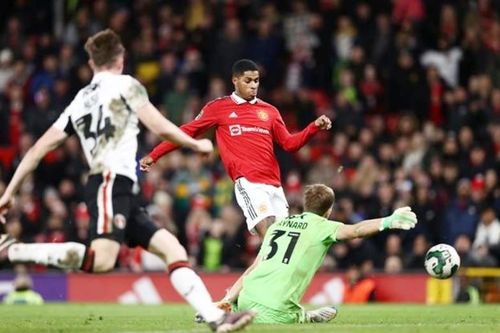 Rashford lại lập cú đúp, Man.United vào bán kết Cúp Liên đoàn