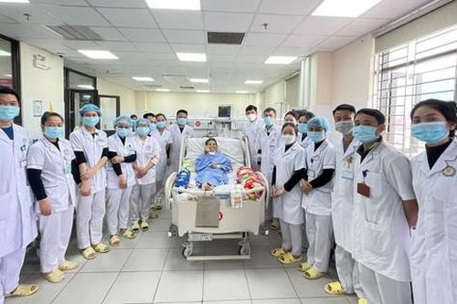 Sau cơn sốt, cô giáo mầm non liệt toàn thân, nguy kịch vì bệnh cực kỳ hiếm gặp