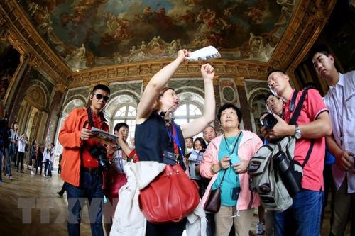 Các doanh nghiệp du lịch châu Á mong đợi du khách Trung Quốc trở lại