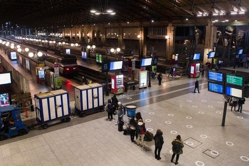 Tấn công bằng dao ở nhà ga Gare du Nord tại Paris