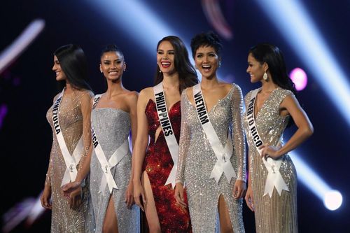 Đẳng cấp 'chánh cung' Miss Universe: Đạt 5 triệu theo dõi dù không kêu gọi follow trên trang chủ