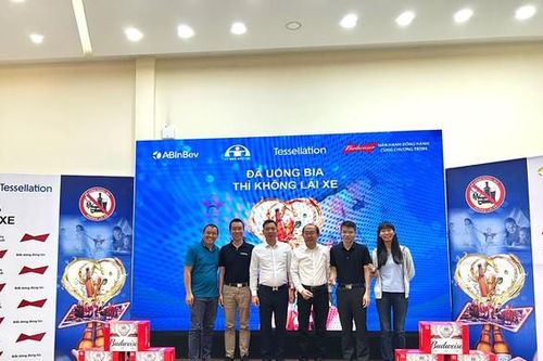 UBATGTQG phối hợp với AB Inbev nâng cao nhận thức: Thưởng thức có trách nhiệm