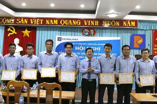 Năm 2022: Công ty TNHH MTV Xăng dầu An Giang đạt doanh thu 2.379 tỷ đồng