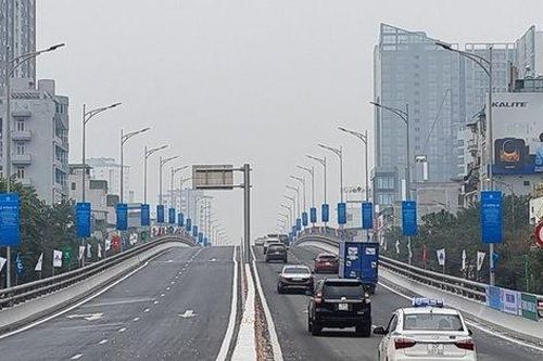 Ngắm toàn tuyến đường vành đai 10.000 tỷ ở Hà Nội trong ngày thông xe