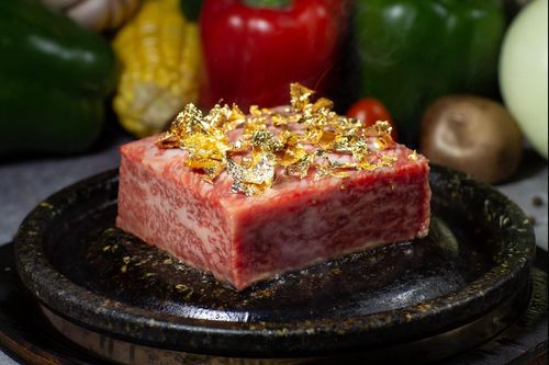 Biếu thịt bò Kobe làm quà Tết