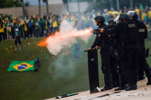 'Mồi lửa' châm ngòi cho vụ bạo loạn ở thủ đô Brazil