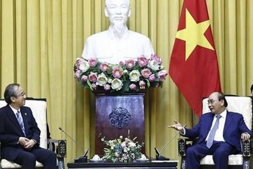 Chủ tịch nước Nguyễn Xuân Phúc tiếp Thống đốc tỉnh Niigata (Nhật Bản)