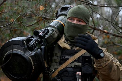 Sau xung đột Ukraine - Nga: Các nhà sản xuất vũ khí NATO kiếm bộn tiền