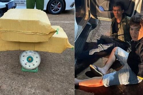 Bắt 2 đối tượng vận chuyển 152kg pháo lậu