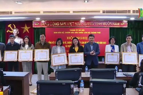Nâng cao trách nhiệm phục vụ, chăm sóc sức khỏe cán bộ
