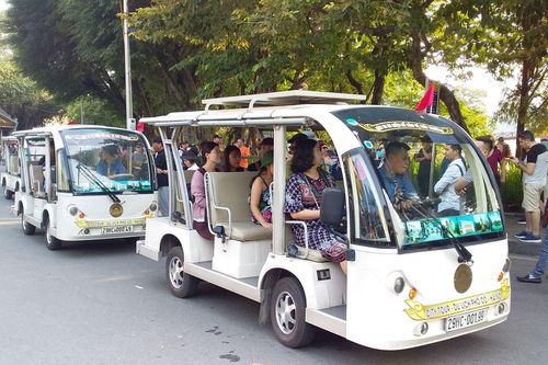 Hà Nội: Sắp có xe điện 4 bánh chở khách tham quan vãn cảnh chùa Hương?