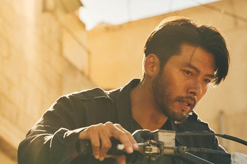 Hyun Bin nỗ lực đóng cảnh hành động