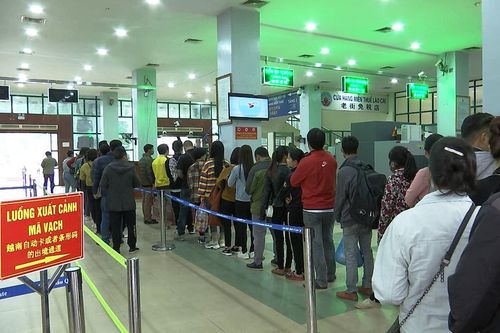Mỗi ngày có hơn 300 xe thông quan qua Cửa khẩu Kim Thành (Lào Cai)