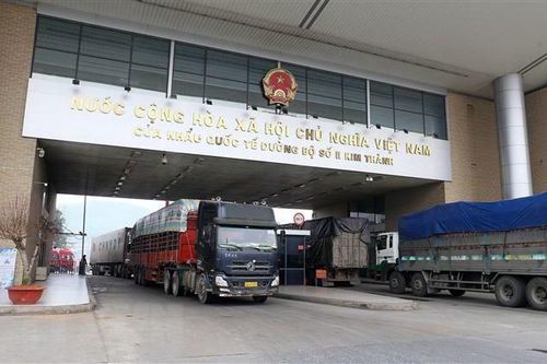 Tạo thuận lợi cho hàng hóa xuất nhập khẩu giữa Việt Nam và Trung Quốc