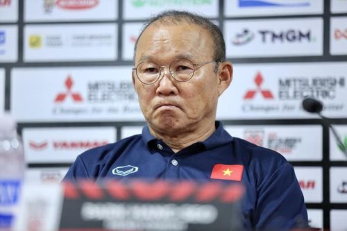 HLV Park Hang Seo: 'Chúng tôi không từ bỏ và sẽ vô địch'