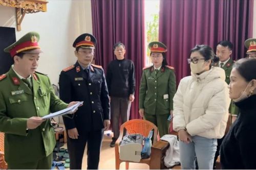 Loạt cán bộ Ngân hàng ở Quảng Bình bị bắt, truy tố và xét xử về tội lừa đảo