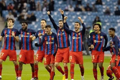 Barca và Real vào chung kết Siêu cúp Tây Ban Nha theo cùng kịch bản