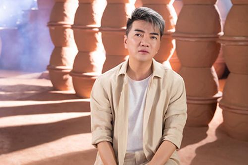 Đàm Vĩnh Hưng: Tôi không có Tết đoàn viên vì cha mẹ ly dị